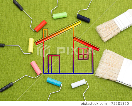 Image of painting the exterior walls of a house 73281530