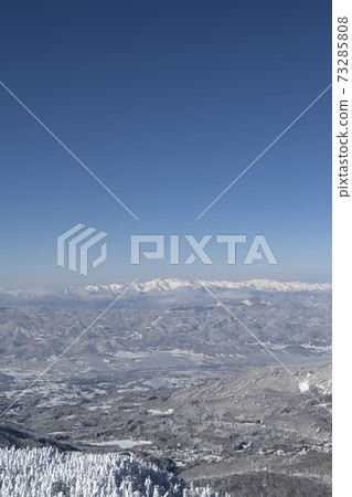 View of mountains far from the vicinity of Zao Jizo Pass in Yamagata Prefecture 73285808