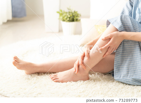 Up the feet of women who care for their feet 73289773