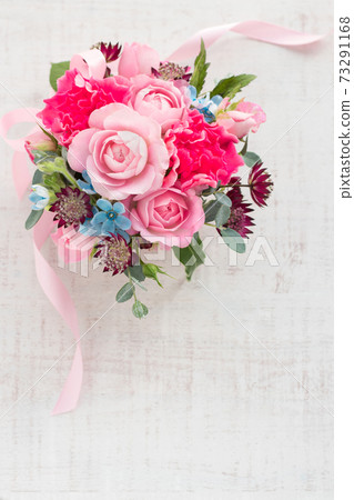 Pink arrangement Pink arrangement 73291168