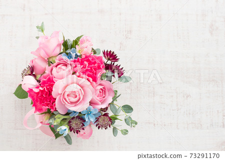 Pink arrangement Pink arrangement 73291170