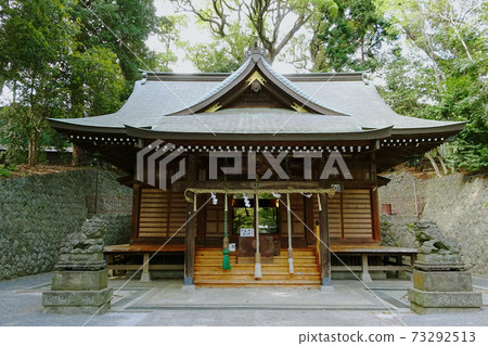 Gosho Shrine from the front / Yugawara Town, Ashigarashimo District, Kanagawa Prefecture Gosho Shrine from the front / Yugawara Town, Ashigarashimo District, Kanagawa Prefecture 73292513