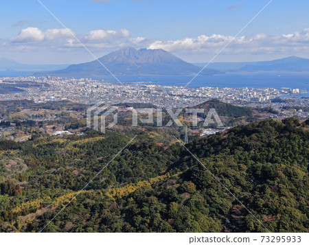 從新宿天際線鈴山天文台上方的天空 從新宿天際線鈴山天文台上方的天空 73295933