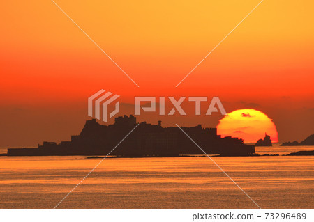 Evening view of warship island Evening view of warship island 73296489