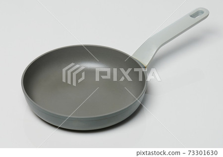 Ceramic gray cooking pan Ceramic gray cooking pan 73301630