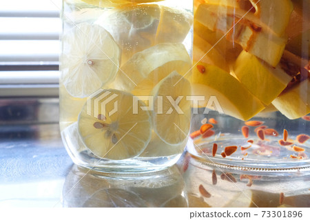 Lemon liquor and quince liquor Lemon liquor and quince liquor 73301896