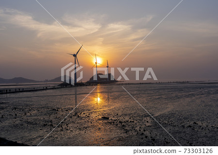 Tandong Port, Ansan City, Gyeonggi-do 73303126