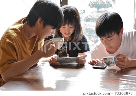 In the game In the game 73303973