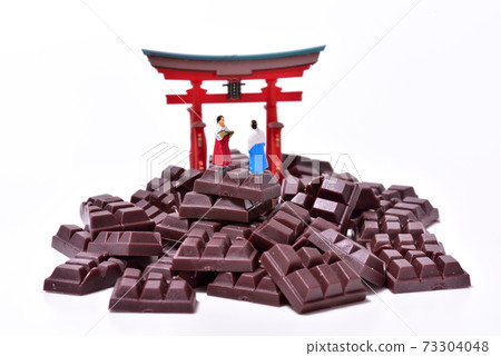 神職人員也是一個人的孩子 神職人員也是一個人的孩子 73304048