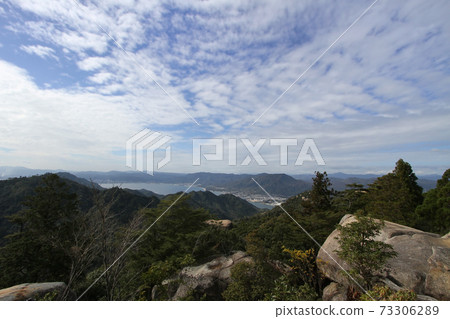 廣島宮島矢山的景色 廣島宮島矢山的景色 73306289