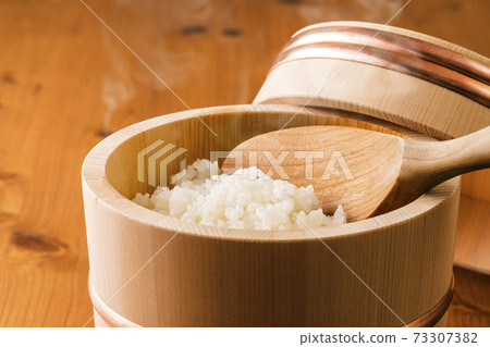 Rice cooked in a snack Rice cooked in a snack 73307382