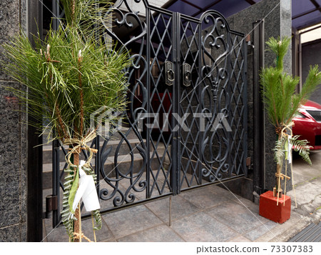 Kadomatsu decoration, Tokyo Kadomatsu decoration, Tokyo 73307383