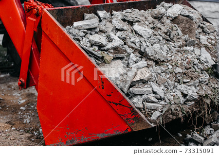Analysis of the blockage after an earthquake or destruction. Analysis of the blockage after an earthquake or destruction. 73315091