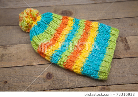 Handmade colored wool knitted winter hat and scarf 73316938