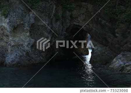 伊豆半島西伊豆海岸線 伊豆半島西伊豆海岸線 73323098