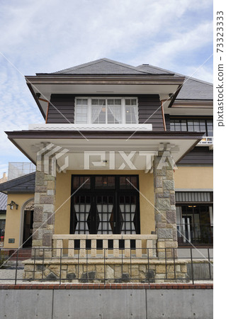 前土岐家庭住宅西式建築 前土岐家庭住宅西式建築 73323333
