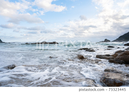 The healed sea The healed sea 73323445