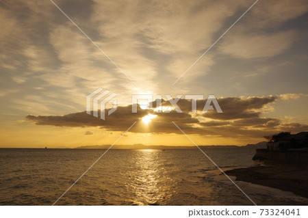 朝日,雲和有明海 朝日,雲和有明海 73324041