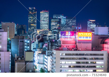 《愛知縣》名古屋市夜景,名古屋站的摩天大樓 《愛知縣》名古屋市夜景,名古屋站的摩天大樓 73324640