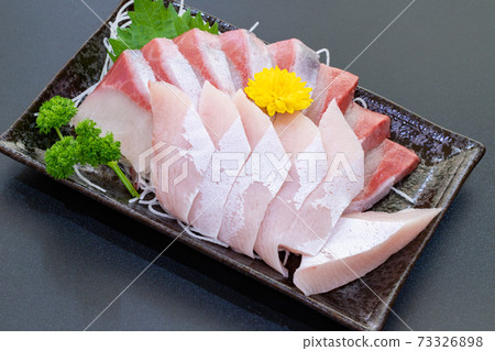 黃尾魚刺身 黃尾魚刺身 73326898