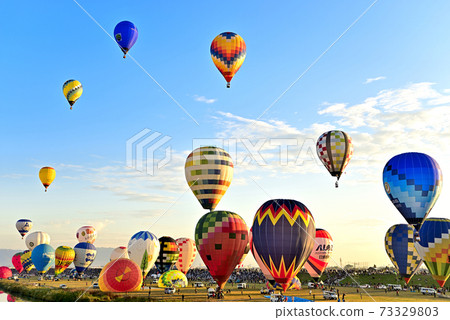 Saga Prefecture hot air balloon Saga Prefecture hot air balloon 73329803