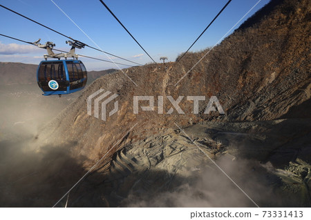 Smoke from Owakudani seen from the Hakone Ropeway in Kanagawa Prefecture Smoke from Owakudani seen from the Hakone Ropeway in Kanagawa Prefecture 73331413