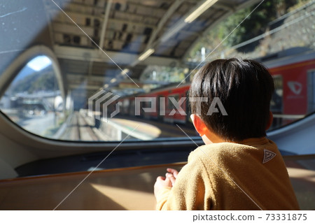 小田急線浪漫汽車天文台車前往神奈川縣箱根 小田急線浪漫汽車天文台車前往神奈川縣箱根 73331875