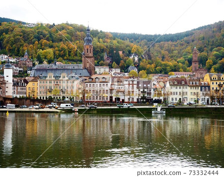 Left bank of the Neckar Left bank of the Neckar 73332444