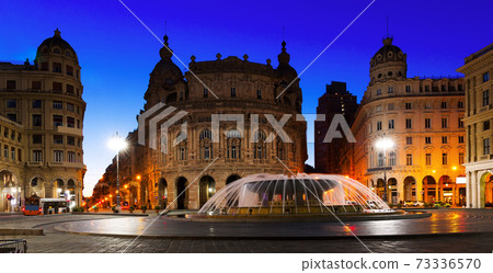 Night light of The Ferrari Square with fountain in Genoa of Italy Night light of The Ferrari Square with fountain in Genoa of Italy 73336570