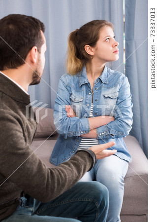 Father and daughter arguing Father and daughter arguing 73337013