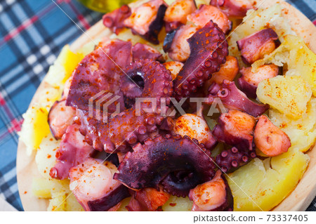 Galician style octopus 73337405