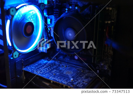 Inside a shining homebrew computer Inside a shining homebrew computer 73347513