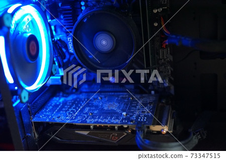 遊戲電腦內部 73347515