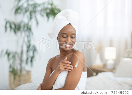 Fresh skin, moisturizing and nutrition for body 73349992