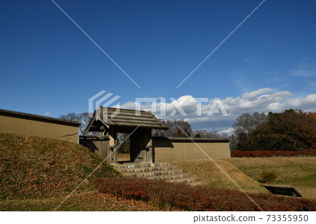 鍋形城堡San no Kakuwa(Sa玉縣大里郡百合町)的四足門 鍋形城堡San no Kakuwa(Sa玉縣大里郡百合町)的四足門 73355950