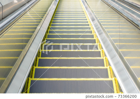 Escalator Escalator 73366200
