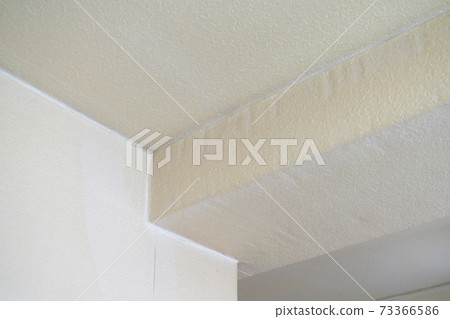 Dirty indoor corners Dirty indoor corners 73366586