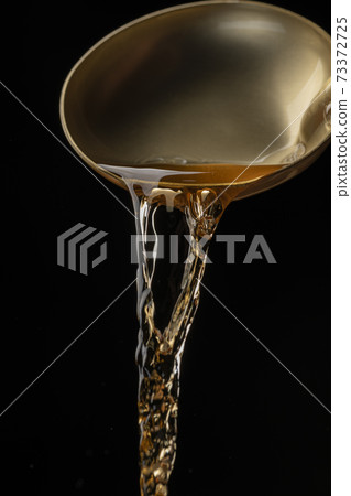 用球oop湯 用球oop湯 73372725