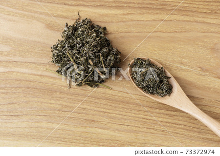Mugwort tea Mugwort tea 73372974