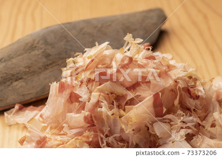 Katsuobushi bonito flakes Katsuobushi bonito flakes 73373206