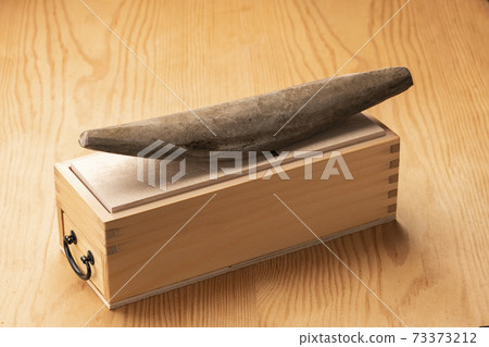 Kezuriki and dried bonito shaving machine Kezuriki and dried bonito shaving machine 73373212