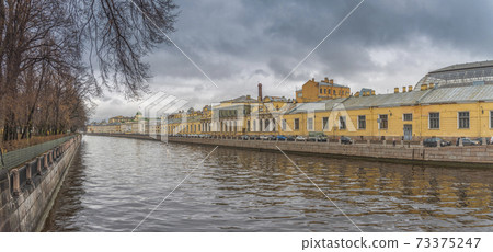 river canals of St. Petersburg. 73375247