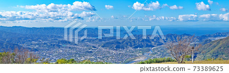 [Overlooking Aridagawa Town and Yuasa Town from Washigamine] (High resolution version) Hase, Aridagawa Town, Arida District, Wakayama Prefecture 73389625