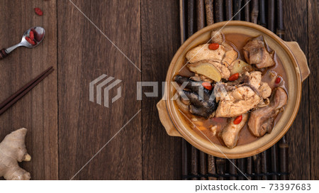 麻油雞 麻油雞湯 台灣 食物 sesame oil chicken soup ごま油チキンスープ 麻油雞 麻油雞湯 台灣 食物 sesame oil chicken soup ごま油チキンスープ 73397683