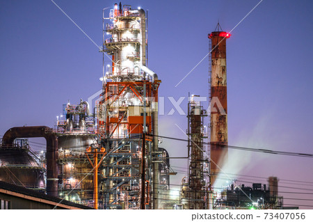 <<Kanagawa Prefecture>> Factory night view, Chidori Town, Kawasaki City 73407056