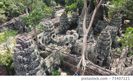 [World Heritage] Angkor archipelago, Ta Prohm in Siem Reap 73407221