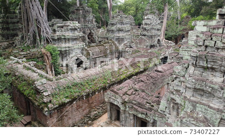 [World Heritage] Angkor archipelago, Ta Prohm in Siem Reap 73407227