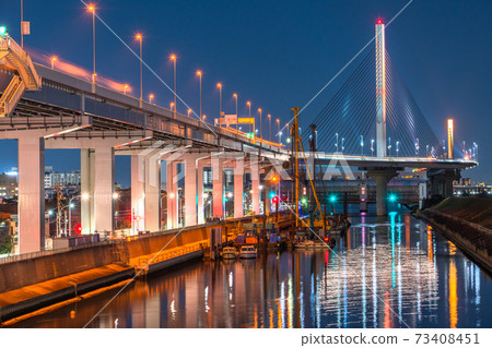 《Tokyo》 Night view of the Metropolitan Expressway, Central Circular Route 《Tokyo》 Night view of the Metropolitan Expressway, Central Circular Route 73408451
