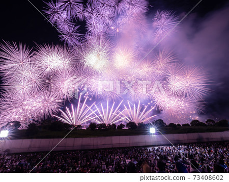 8月大阪淀川川花浪淀川煙花節 73408602