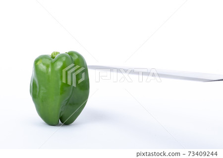 豌豆廚房切白色背景 豌豆廚房切白色背景 73409244